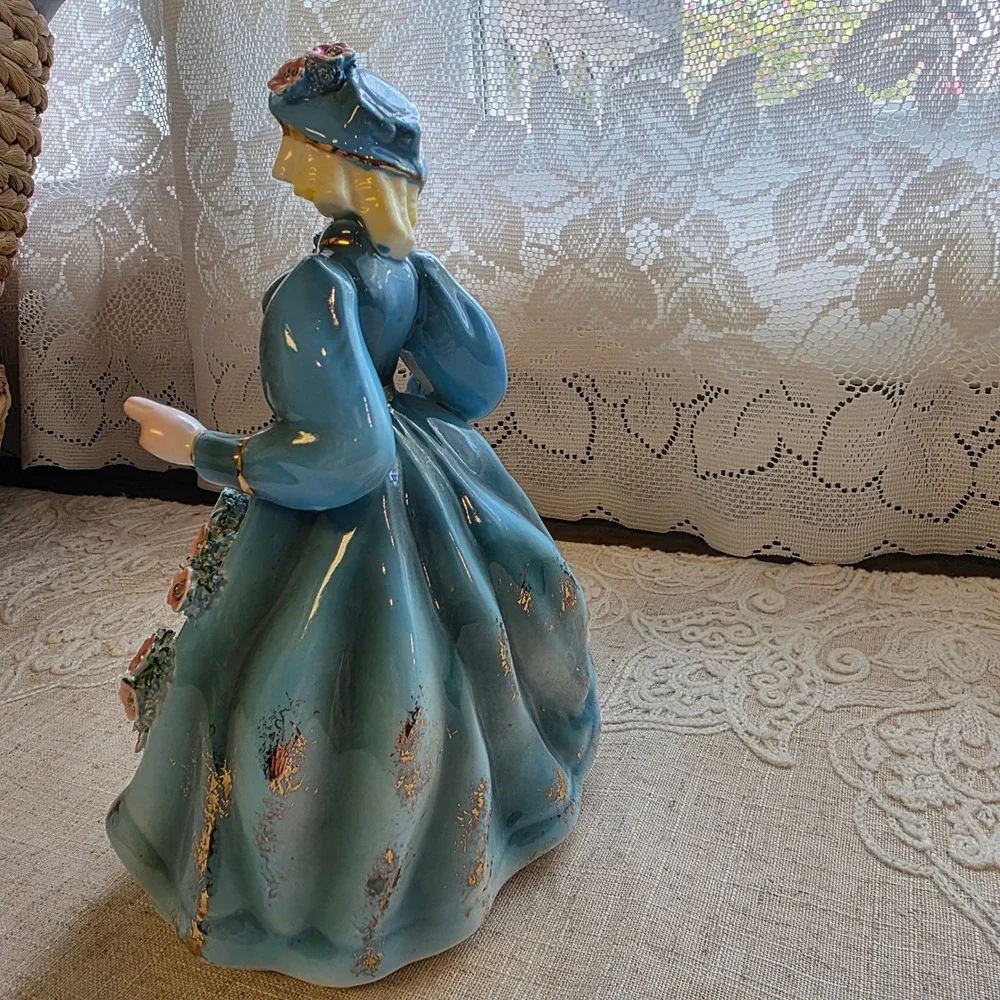 Lefton Southern Belle Victorian Figurine 7